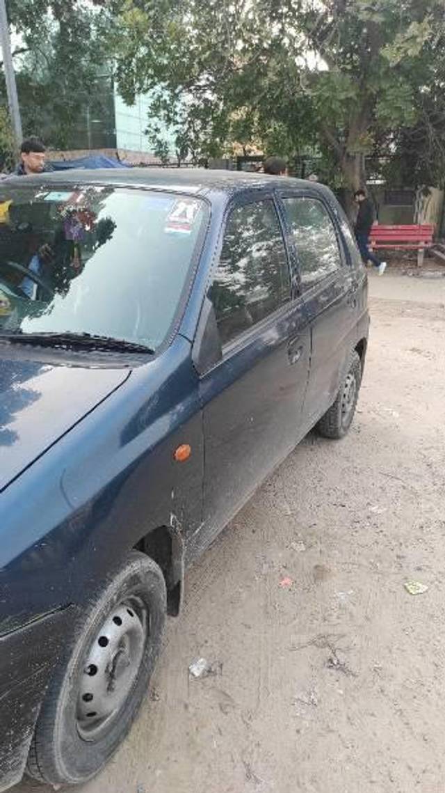 https://images10.gaadi.com/usedcar_image/4550511/original/processed_cc79ad80-2309-43ed-8c82-6b6abdb045e3.jpg?imwidth=6400