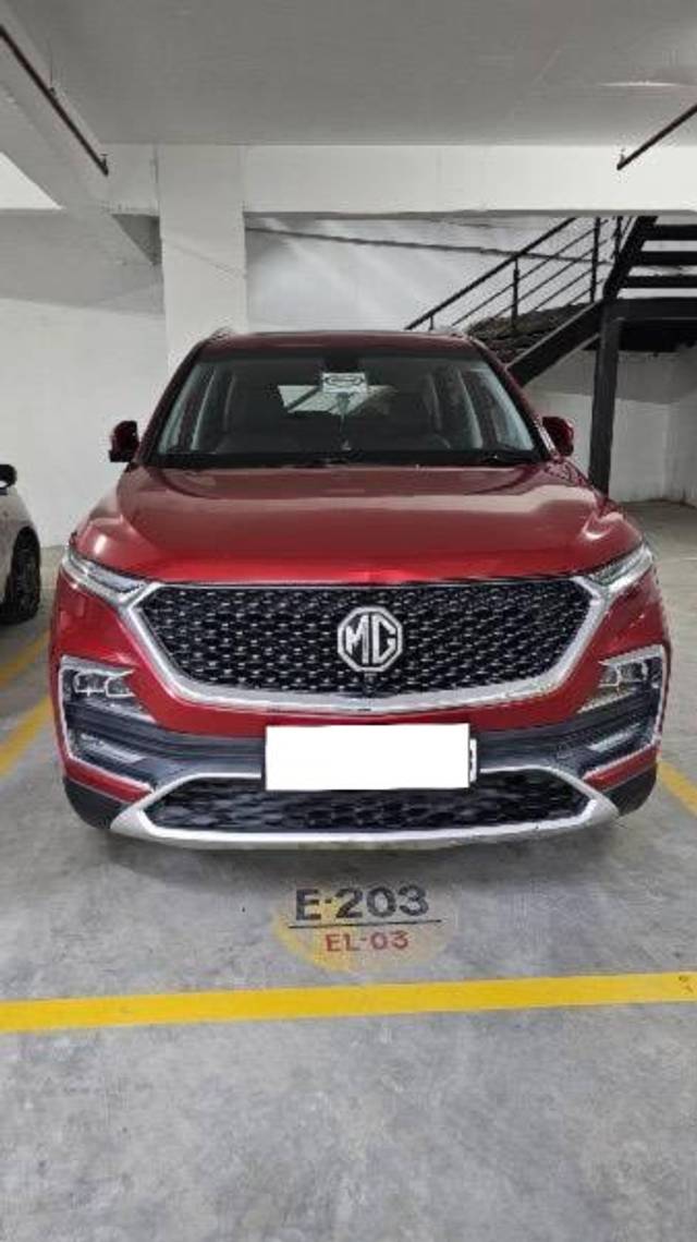 https://images10.gaadi.com/usedcar_image/4550515/original/processed_e2411dfb-51b0-438e-88d4-8df4cb4d2a32.jpeg?imwidth=6400