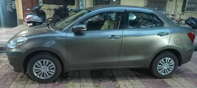 https://images10.gaadi.com/usedcar_image/4550535/original/processed_6a5eb84e-606b-434f-81e9-cd16a69e388a.jpg?imwidth=6401