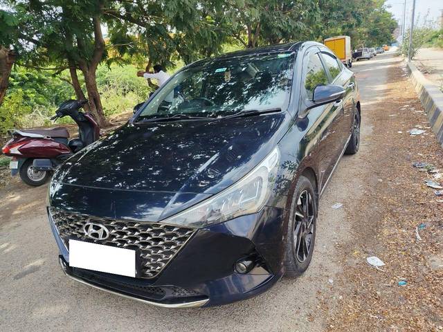 https://images10.gaadi.com/usedcar_image/4550537/original/processed_680b276196b3c449a5f22865f2a2d856.jpg?imwidth=6402