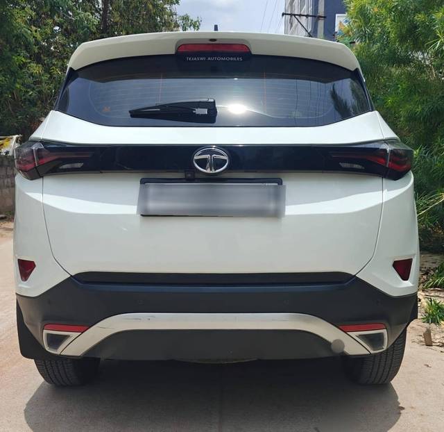 https://images10.gaadi.com/usedcar_image/4550540/original/processed_4d1089cb82be1e31f38b91c120cb245a.jpg?imwidth=6401