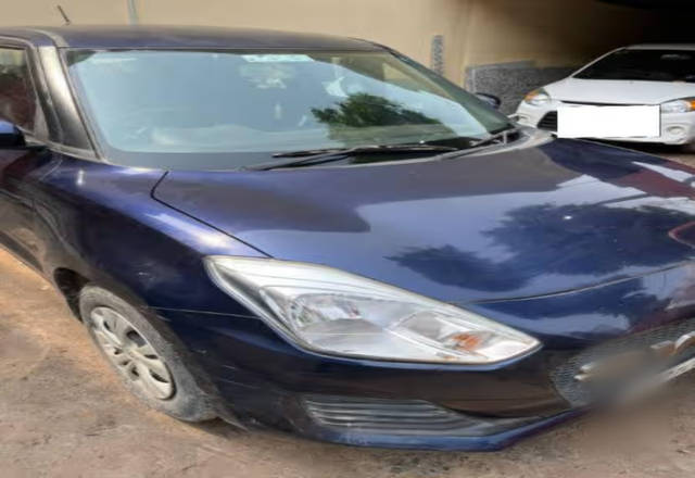 https://images10.gaadi.com/usedcar_image/4550548/original/590f1811-d95d-4109-9214-da8d13824341.?imwidth=6400
