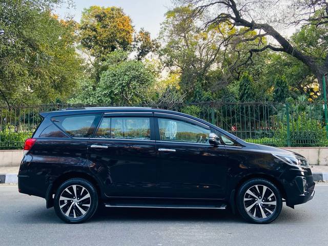 https://images10.gaadi.com/usedcar_image/4550566/original/19e837ec16c0bda06f3c7690b04b9b4b.jpg?imwidth=6401