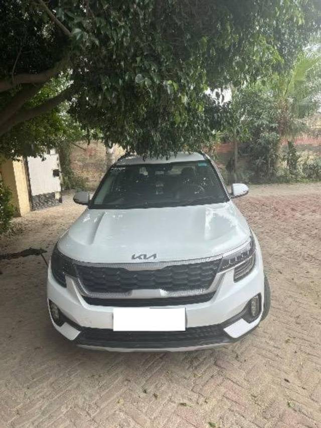 https://images10.gaadi.com/usedcar_image/4550580/original/processed_e0c38d62-05ce-47cb-b500-1355ed226388.jpeg?imwidth=6400