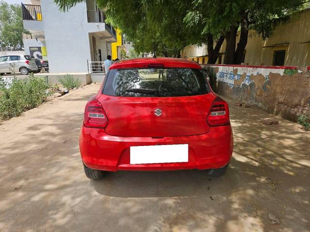 https://images10.gaadi.com/usedcar_image/4550665/original/processed_626df95271dd7c03a84c0d7691a3f2b0.jpg?imwidth=6402