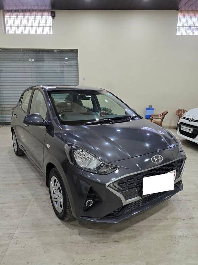 https://images10.gaadi.com/usedcar_image/4550669/original/processed_623b18abc4c5992e61d365756b49a68e.jpg?imwidth=6400