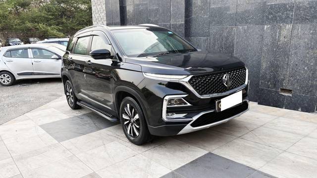 https://images10.gaadi.com/usedcar_image/4550691/original/processed_0dff0416d1213c1d8d17493f28a26056.jpg?imwidth=6400