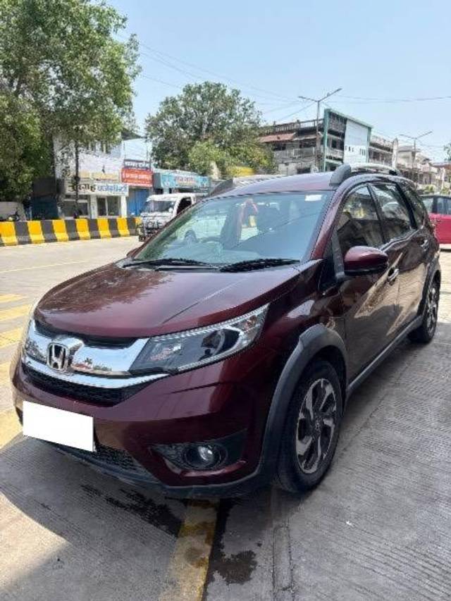 https://images10.gaadi.com/usedcar_image/4550700/original/processed_40e0f807-f168-4599-9228-45cd1cf231bb.jpg?imwidth=6402