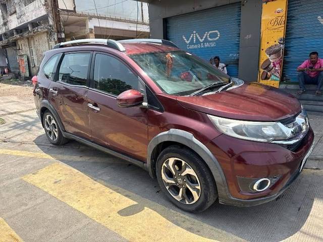https://images10.gaadi.com/usedcar_image/4550700/original/processed_e0c5db32-f0a2-42c9-a30d-014e927dee06.jpg?imwidth=6400