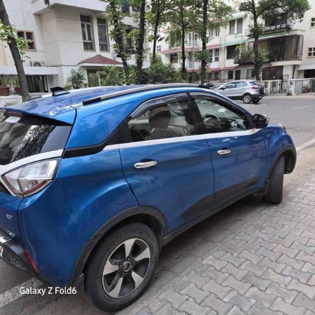 https://images10.gaadi.com/usedcar_image/4550731/original/processed_a8d8c98b-7afa-48cc-b11c-987fa64bfdb1.jpg?imwidth=6402