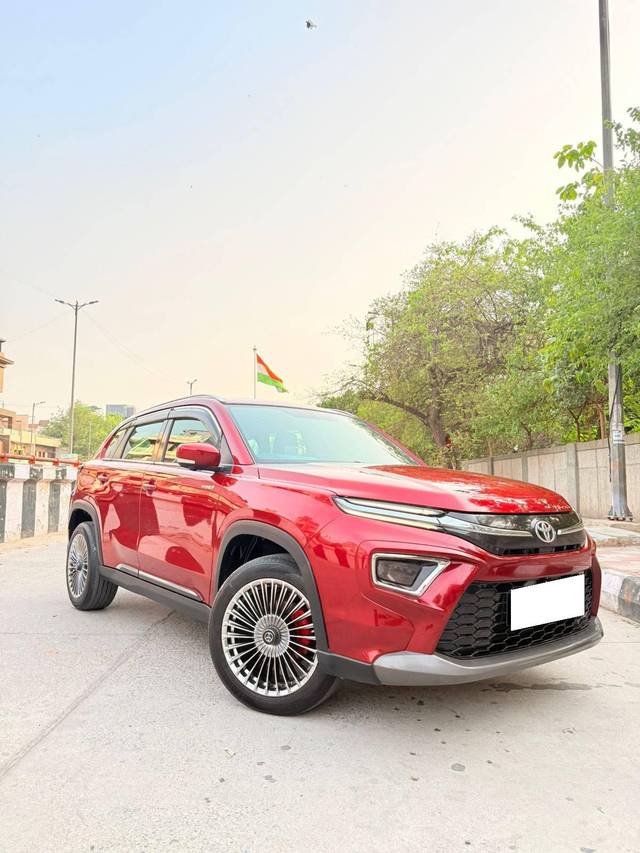 https://images10.gaadi.com/usedcar_image/4550750/original/processed_1a46e17e7038a53e2a14fa6fc5615a5b.jpeg?imwidth=6400