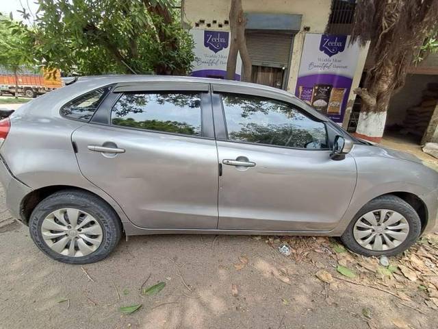 https://images10.gaadi.com/usedcar_image/4550793/original/processed_12b242a8-f15a-4eaf-8db5-59bb54eb3a24.jpg?imwidth=6401