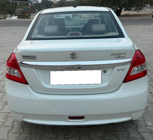 https://images10.gaadi.com/usedcar_image/4550805/original/processed_32b3d7e0721d37be2fc0cfdfa0841f28.jpg?imwidth=6402