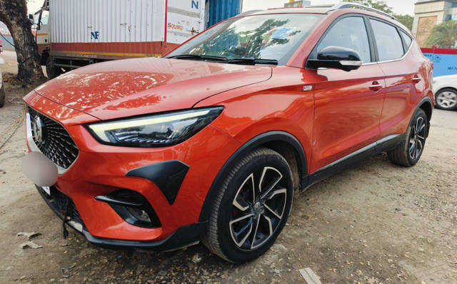 https://images10.gaadi.com/usedcar_image/4550816/original/c6d80912abdd3b176e94d6091b302f56.png?imwidth=6402