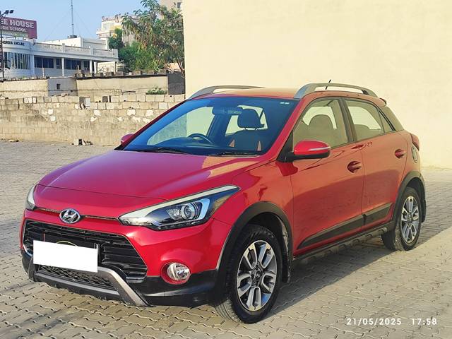 https://images10.gaadi.com/usedcar_image/4550819/original/processed_122415b154c3e23c626bb09101907e56.jpeg?imwidth=6401