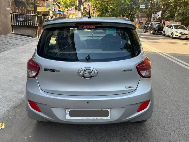 https://images10.gaadi.com/usedcar_image/4550822/original/processed_df72e5b304eed7e80ced4292819e02a0.jpg?imwidth=6401
