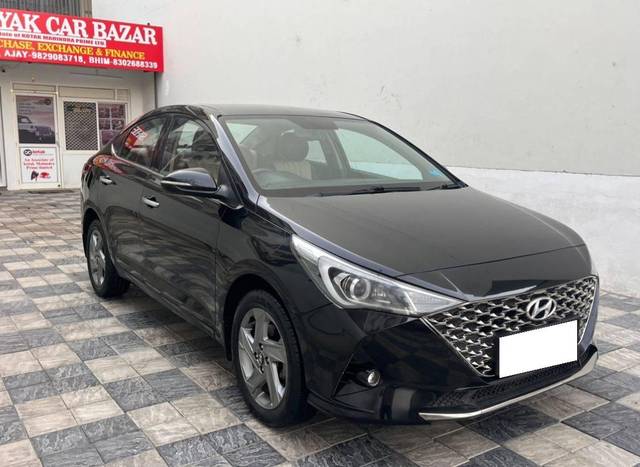 https://images10.gaadi.com/usedcar_image/4550828/original/processed_fddff0da5b500b38ed01a0c675a1605c.jpg?imwidth=6400