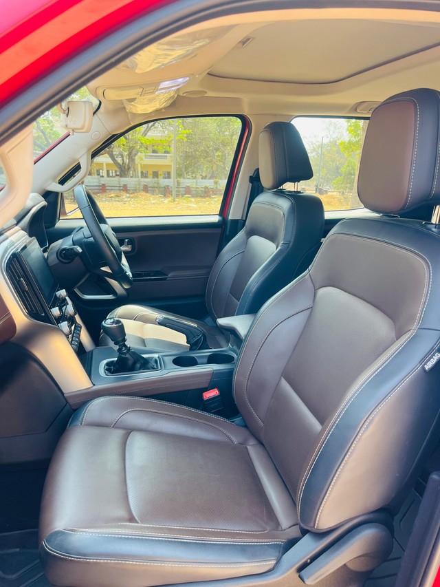 Mahindra Scorpio N Z8L Diesel 2023-2025 Second-hand 2023 Mahindra Scorpio N Z8L Diesel 2023-2025 for sale in Mysore-8