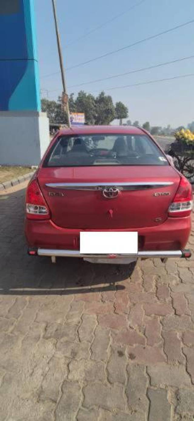 https://images10.gaadi.com/usedcar_image/4550835/original/processed_26b0ed8e-2afd-43af-b713-8e0a0e3b7fd2.jpg?imwidth=6401