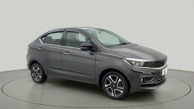 https://images10.gaadi.com/usedcar_image/4550839/original/314fd24f40251c724e64cc86fe568bb9.jpg?imwidth=6400