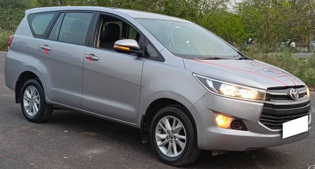 https://images10.gaadi.com/usedcar_image/4550856/original/processed_df2e810c4c554c7ac24864c60d1a32ea.jpg?imwidth=6400
