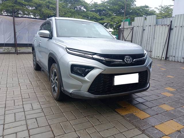 https://images10.gaadi.com/usedcar_image/4550865/original/processed_c14536519e3b5ab5e3d7e1eb66637472.jpg?imwidth=6400