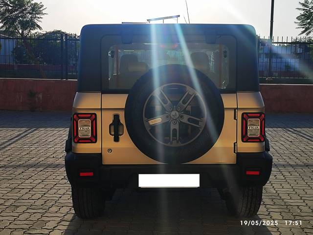https://images10.gaadi.com/usedcar_image/4550871/original/processed_fee822ef1cac4d42849c5d19ecb8fe73.jpeg?imwidth=6401