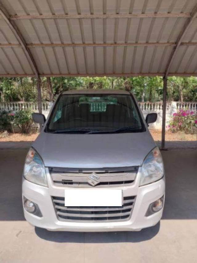 https://images10.gaadi.com/usedcar_image/4550873/original/processed_03cdaa12-33b3-4051-afd1-f7110ddef0ac.jpeg?imwidth=6402