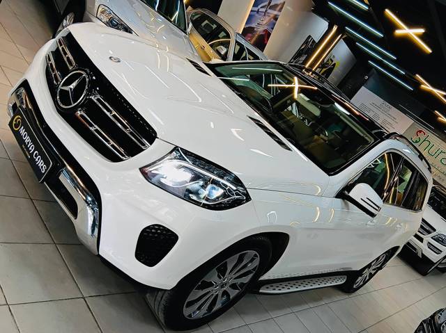 https://images10.gaadi.com/usedcar_image/4550875/original/processed_3e2dc0168e529911197e749a8a76be9b.jpg?imwidth=6401