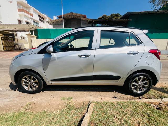 https://images10.gaadi.com/usedcar_image/4550876/original/9846bded2ca0837eefcba2077de6471d.jpg?imwidth=6401