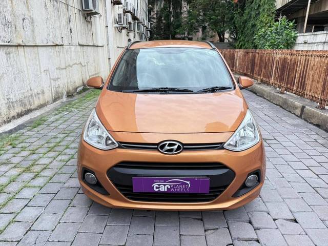 https://images10.gaadi.com/usedcar_image/4550879/original/processed_a947db4f55089f6187fca3205a3415a5.jpg?imwidth=6402