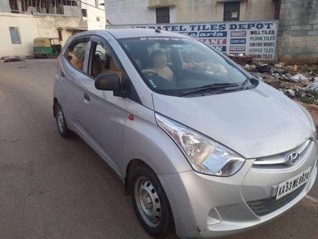 https://images10.gaadi.com/usedcar_image/4550886/original/processed_74f2fbf22b340686fa70209d73d1623f.jpg?imwidth=6400