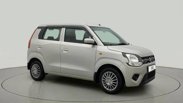 https://images10.gaadi.com/usedcar_image/4550889/original/b1d0054b271b9548fc092d24ef6b902b.jpg?imwidth=6400