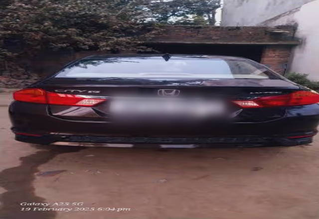 https://images10.gaadi.com/usedcar_image/4550942/original/c64eaa7c-7318-49eb-a856-6dbde58a86d1.?imwidth=6401