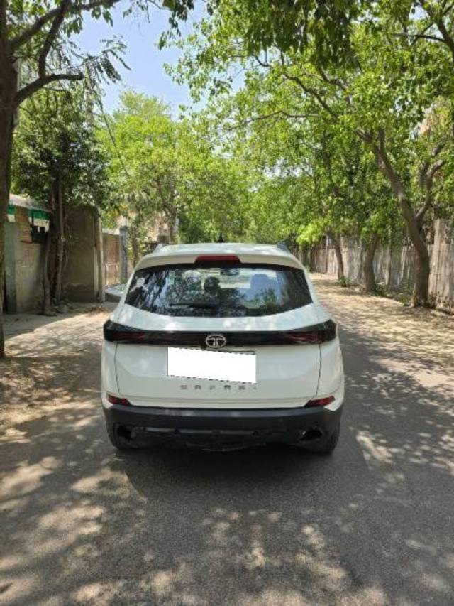https://images10.gaadi.com/usedcar_image/4550948/original/processed_9f2fd486-7e43-4a55-80ba-a126806ed42e.jpeg?imwidth=6401