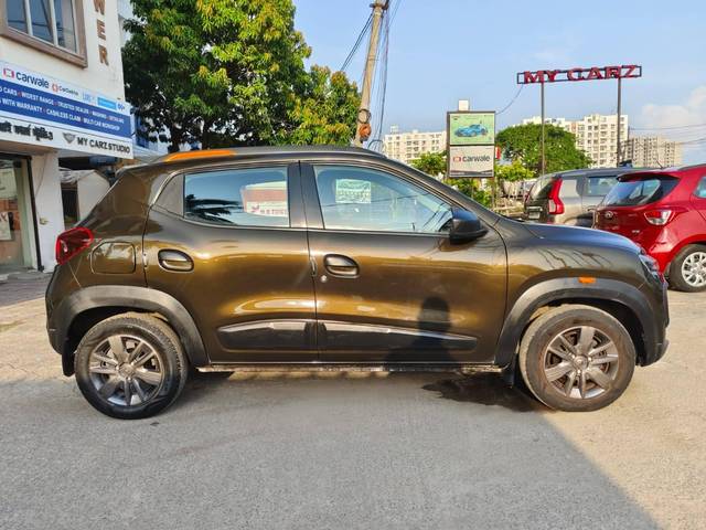 https://images10.gaadi.com/usedcar_image/4550952/original/processed_e135e93721c30a97c46e2baee55b1574.jpeg?imwidth=6401