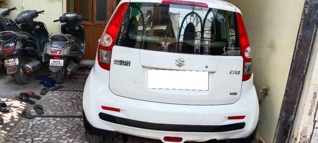 https://images10.gaadi.com/usedcar_image/4550964/original/processed_9235b245-1f04-4a86-8636-e621aefed2a2.jpg?imwidth=6400