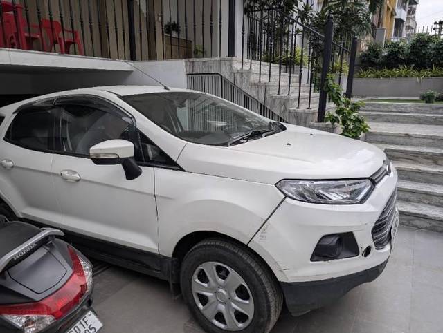 https://images10.gaadi.com/usedcar_image/4550974/original/processed_68253f51-e820-413b-9098-935f08b76b5c.jpg?imwidth=6401