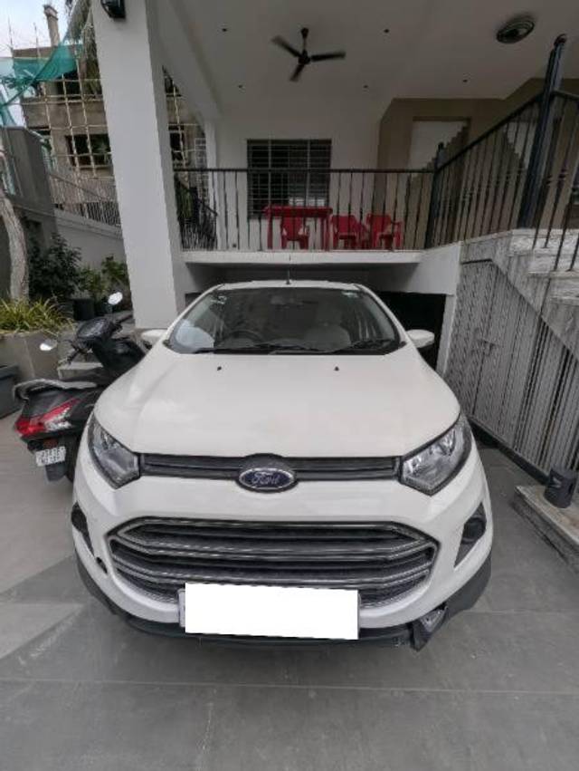 https://images10.gaadi.com/usedcar_image/4550974/original/processed_a13dfce2-cc3d-43ed-a024-223faf0799b9.jpg?imwidth=6400