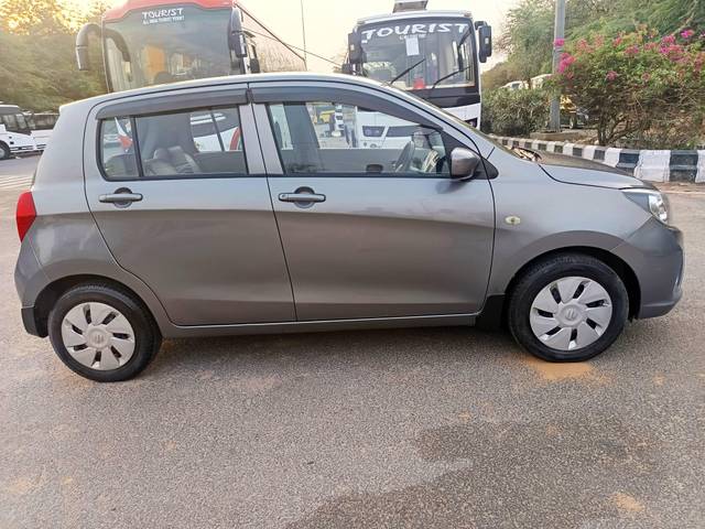 https://images10.gaadi.com/usedcar_image/4550982/original/processed_26513b9d7d84a0bc40586bb944c83649.jpg?imwidth=6401
