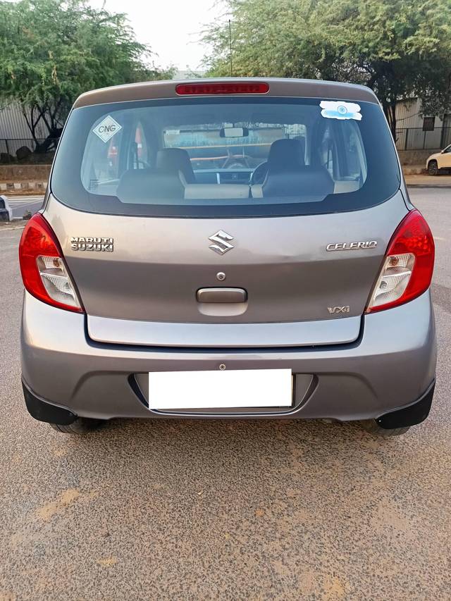 https://images10.gaadi.com/usedcar_image/4550982/original/processed_9bec5f99404f1c682bfef0d80953a994.jpg?imwidth=6402