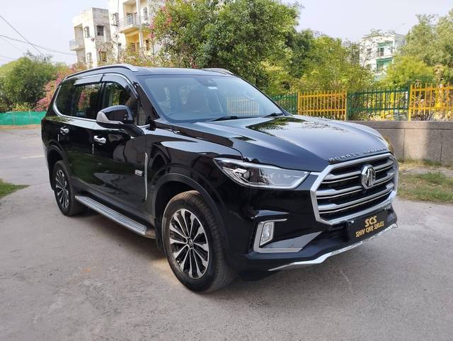 https://images10.gaadi.com/usedcar_image/4550983/original/processed_ea598fb8d36c245707fe3bd99c44e18d.jpg?imwidth=6400