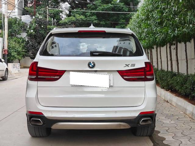 https://images10.gaadi.com/usedcar_image/4551001/original/processed_8d0710f67bb538b9cbd504822062471d.jpg?imwidth=6402