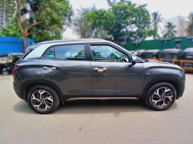https://images10.gaadi.com/usedcar_image/4551004/original/12975c907f3dab4610aefe0a230c4e06.jpeg?imwidth=6401