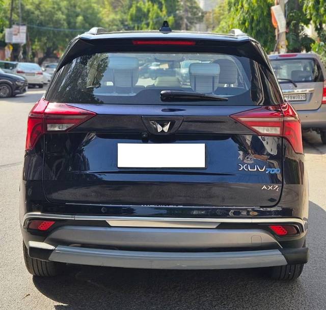 https://images10.gaadi.com/usedcar_image/4551070/original/processed_c58d746adee01efa5de154ab477963b8.jpg?imwidth=6401