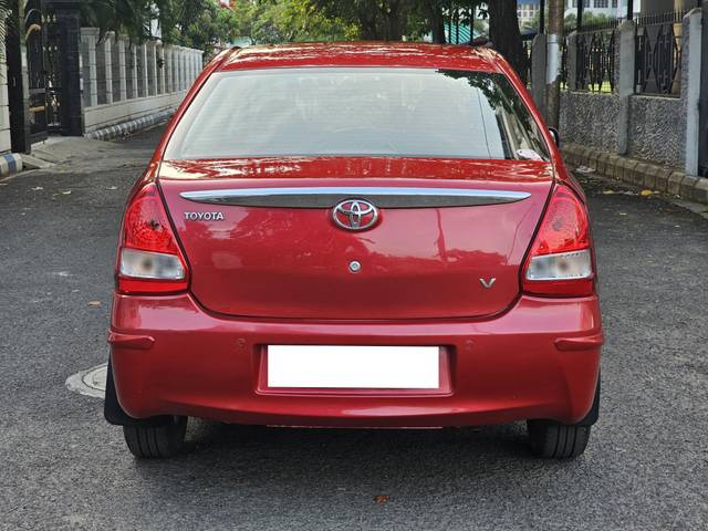 https://images10.gaadi.com/usedcar_image/4551092/original/processed_95dd650b795f1265d83c287cc581f35b.jpg?imwidth=6402