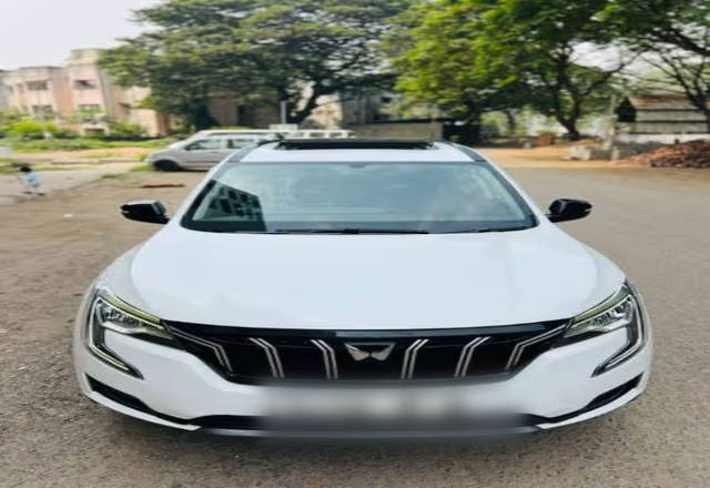 https://images10.gaadi.com/usedcar_image/4551095/original/2779d8b0-13b5-4efc-99a8-032eedc1dcf9.?imwidth=6400