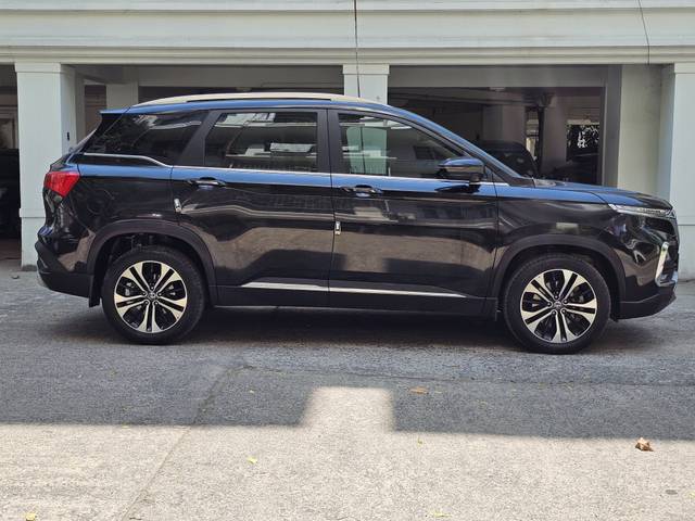 https://images10.gaadi.com/usedcar_image/4551096/original/d3736d63a0243daa00e771f06f0455a9.jpg?imwidth=6401