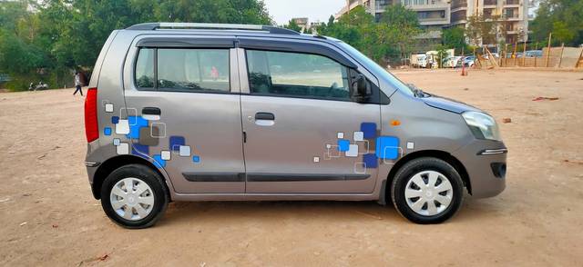 https://images10.gaadi.com/usedcar_image/4551141/original/1dbfac0d9e911ff1e61e1736e561ca52.jpg?imwidth=6401