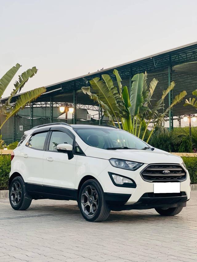 https://images10.gaadi.com/usedcar_image/4551195/original/processed_ff5653e1118f40b7c85416a148edf172.jpg?imwidth=6400